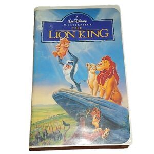 DISNEY'S MASTERPIECE THE LION KING vintage VHS & original plastic clamshell case